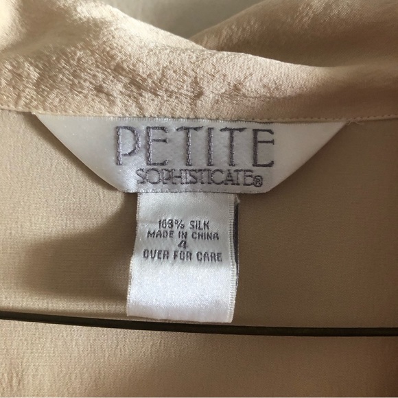 Vintage Petite Sophisticate Cropped Silk Button Down Blouse - Picture 4 of 5